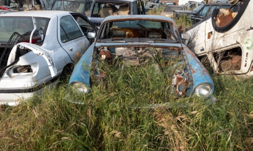 Wrecked-and-salvaged-vehicles.webp